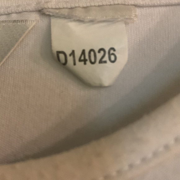 Draper’s & Damon’s petites vintage floral sequins top - Picture 6 of 6